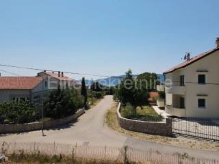 Plot for construction of mixed-use property, Sale, Krk, Pinezići
