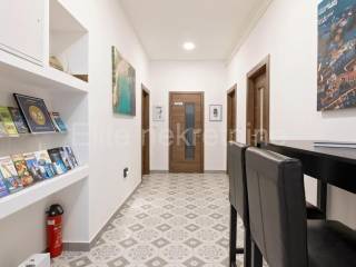 Flat in a building, Sale, Pula, Pula