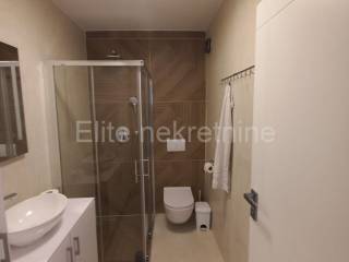 Flat in a building, Rent, Rijeka, Zapad