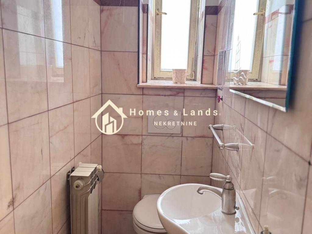 Flat in a building, Sale, Zagreb, Donji Grad