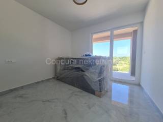 Apartment with a garden, Sale, Vir, Vir