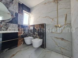 Apartment with a garden, Sale, Vir, Vir