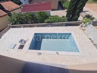 Apartment with a garden, Sale, Vir, Vir
