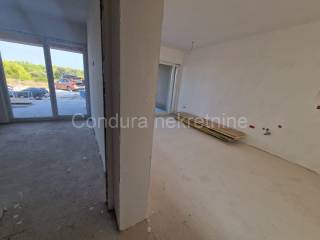 Apartment with a garden, Sale, Vir, Vir