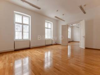 Flat in a house, Lease, Zagreb, Donji Grad