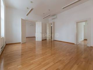 Flat in a house, Lease, Zagreb, Donji Grad