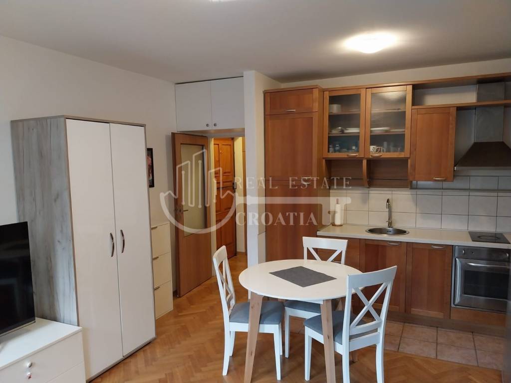 Flat in a building, Rent, Zagreb, Trešnjevka - jug