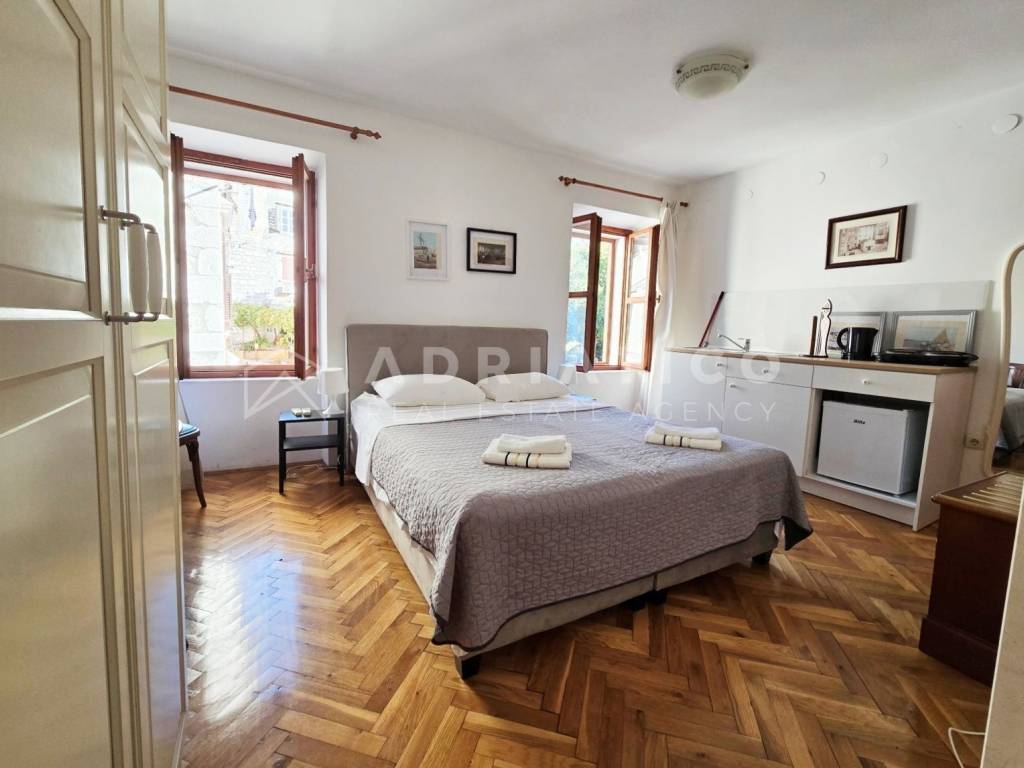 Flat in older building, Sale, Rovinj, Rovinj