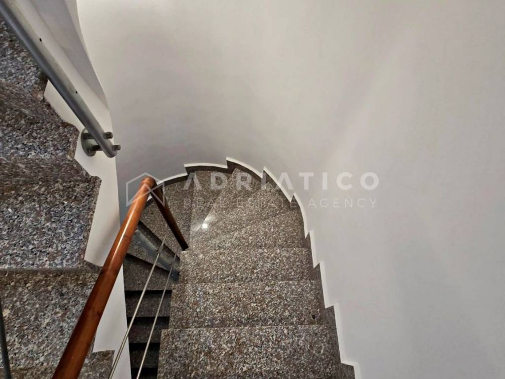 Flat in older building, Sale, Rovinj, Rovinj