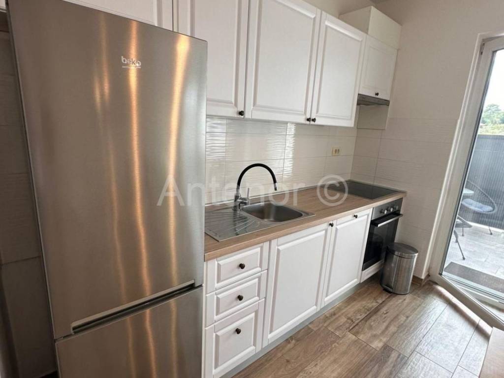 Apartment with a garden, Sale, Nin, Nin