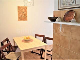Stone house, Sale, Milna, Milna