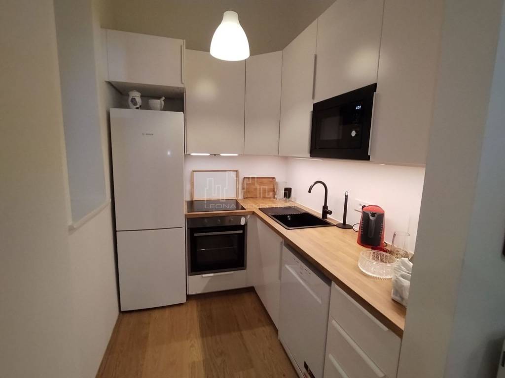 Flat in a building, Rent, Zagreb, Donji Grad