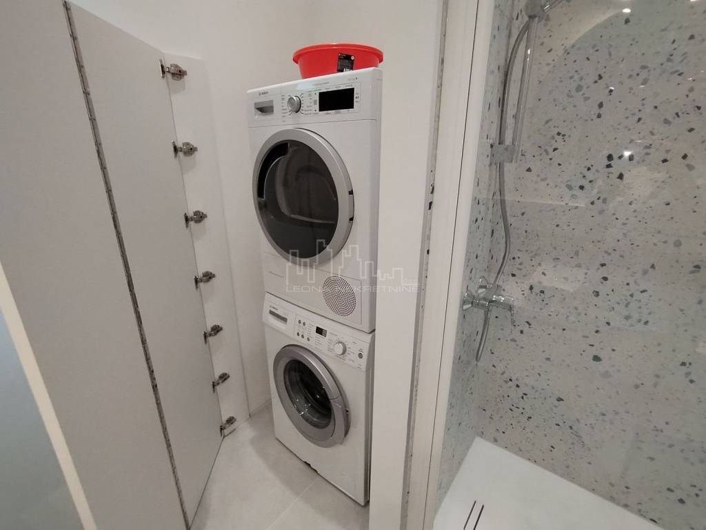 Flat in a building, Rent, Zagreb, Donji Grad