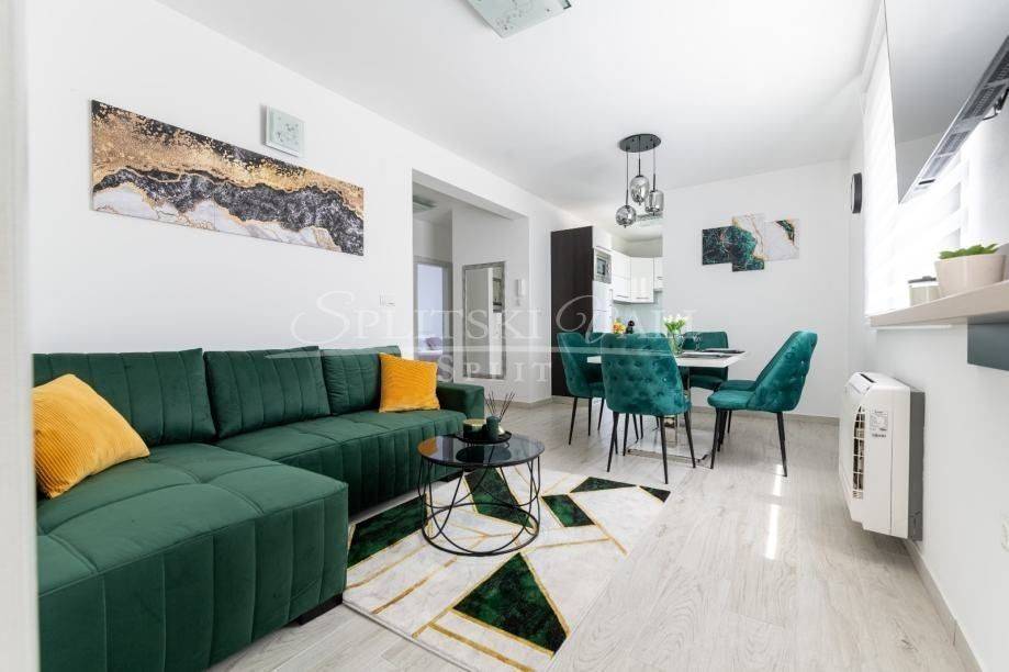 Flat in a building, Sale, Trogir, Trogir