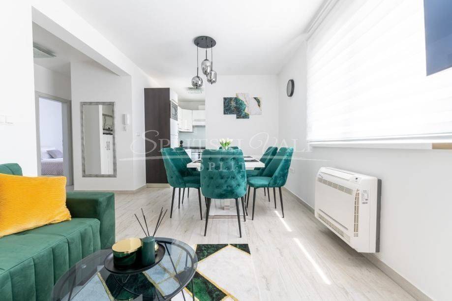 Flat in a building, Sale, Trogir, Trogir