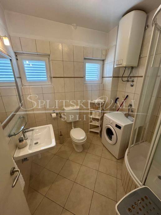 Flat in a house, Rent, Split, Split
