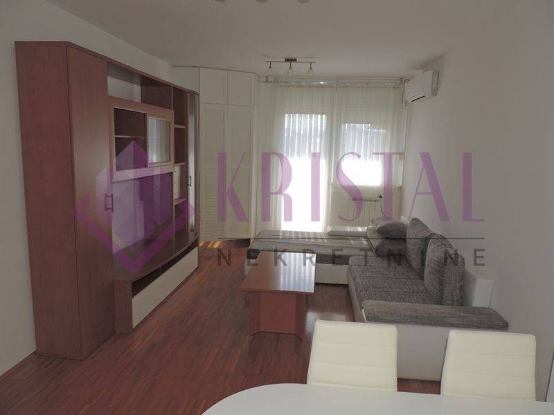 Flat in building, Rent, Zagreb, Donja Dubrava