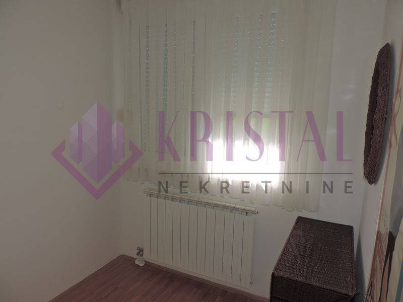 Flat in building, Rent, Zagreb, Donja Dubrava