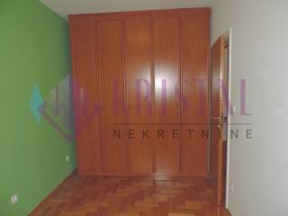 Flat in building, Rent, Zagreb, Gornja Dubrava