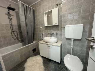 Flat in a building, Sale, Sisak, Zibel