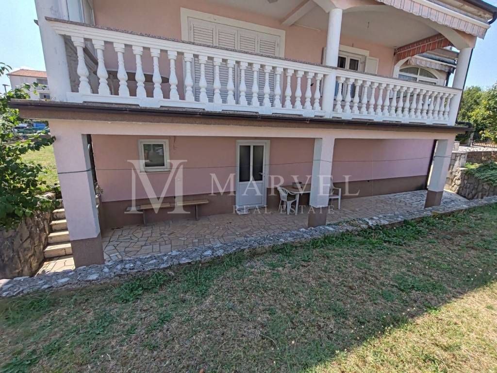 Apartment with a garden, Sale, Malinska-dubašnica, Malinska