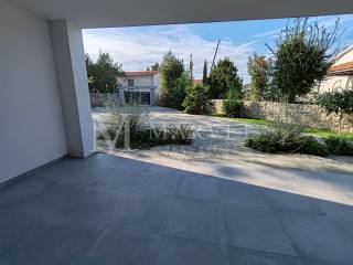 Apartment with a garden, Sale, Malinska-dubašnica, Malinska