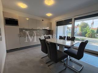 Apartment with a garden, Sale, Malinska-dubašnica, Malinska