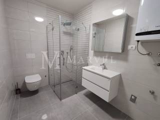 Apartment with a garden, Sale, Malinska-dubašnica, Malinska