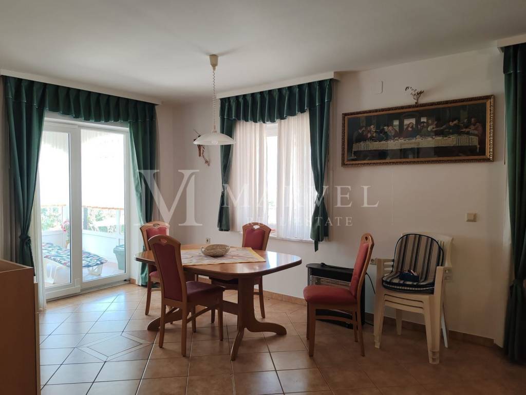 Apartment with a garden, Sale, Malinska-dubašnica, Malinska