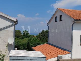 Apartment with a garden, Sale, Malinska-dubašnica, Malinska