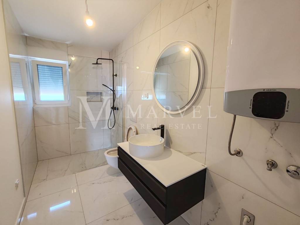 Apartment with a garden, Sale, Malinska-dubašnica, Malinska