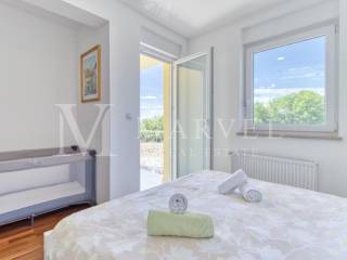 Vila, Prodaja, Omišalj, Omišalj
