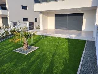 Apartman s okucnicom, Prodaja, Malinska-dubašnica, Malinska