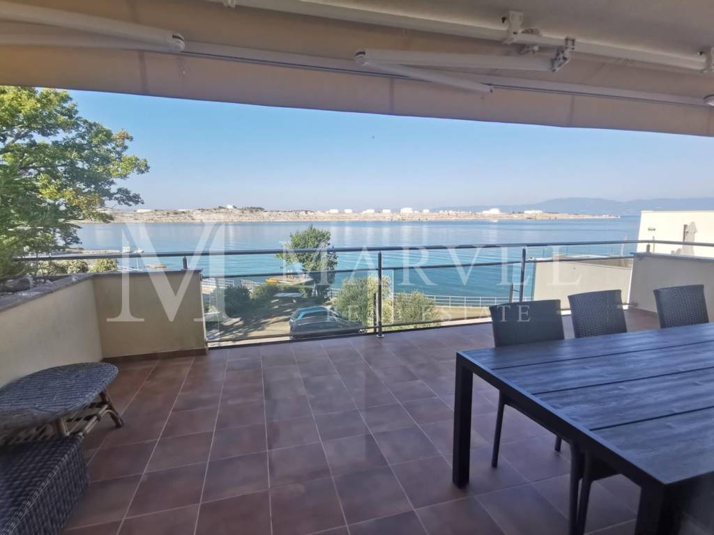 Apartment by the sea, Sale, Omišalj, Omišalj