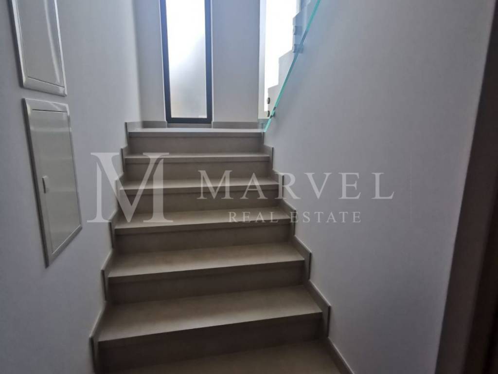 Apartment with a garden, Sale, Malinska-dubašnica, Malinska