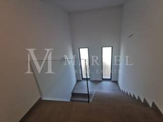 Apartment with a garden, Sale, Malinska-dubašnica, Malinska
