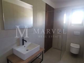 Apartment with a garden, Sale, Malinska-dubašnica, Malinska
