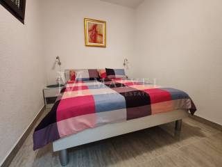 Apartment with a garden, Sale, Malinska-dubašnica, Malinska