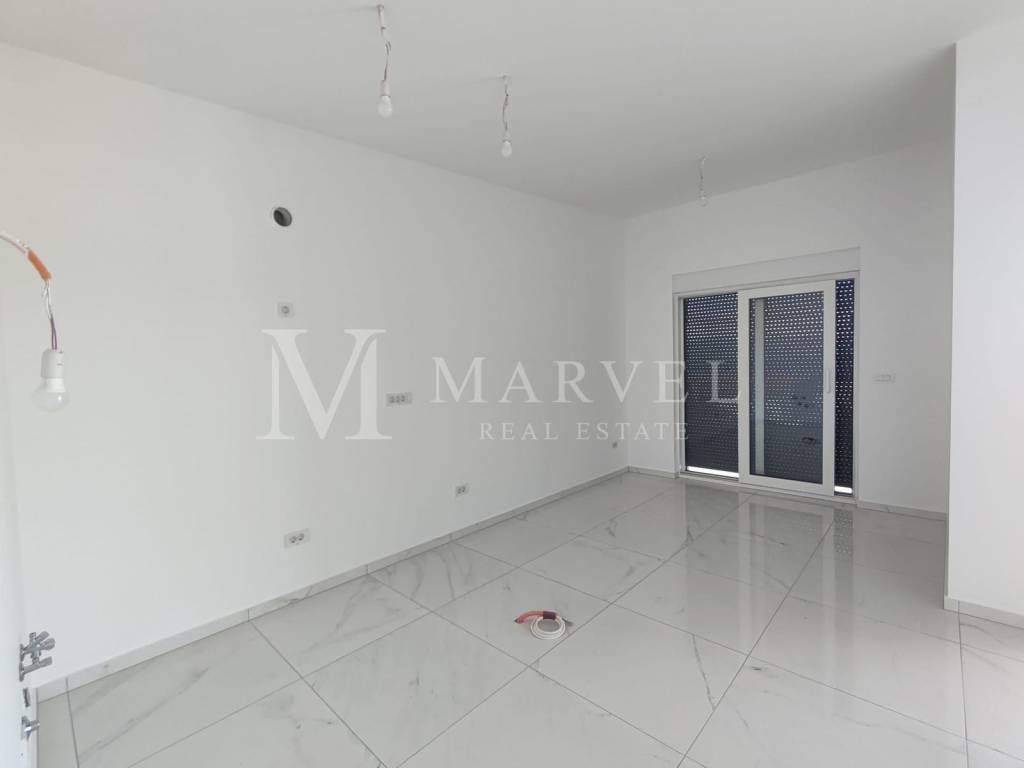 Apartment with a garden, Sale, Malinska-dubašnica, Malinska
