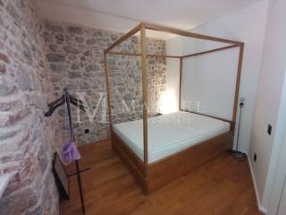 Kamena kuca, Prodaja, Krk, Krk
