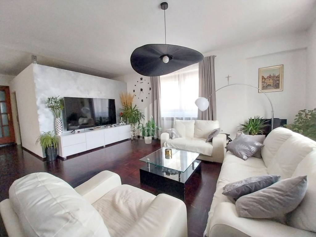 Flat in a building, Sale, Zagreb, Stenjevec