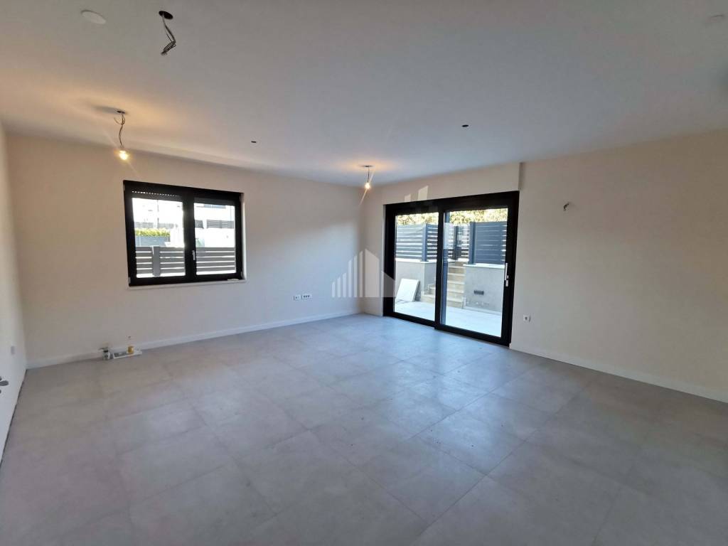 Flat in a new building, Sale, Poreč, Poreč