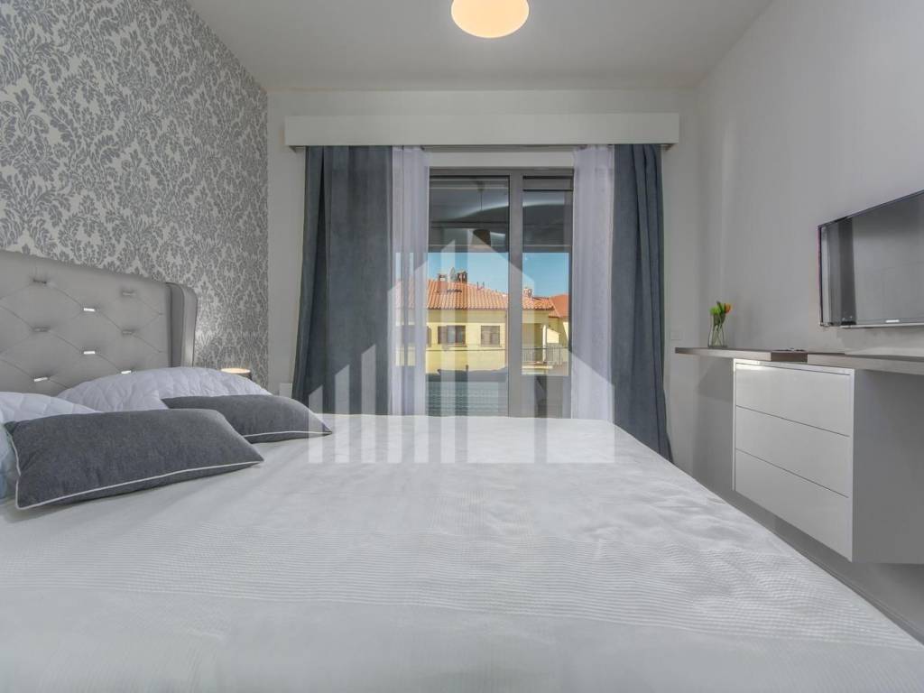 Flat in a building, Sale, Poreč, Poreč
