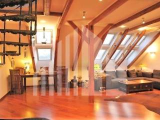 Flat in a building, Rent, Zagreb, Donji Grad