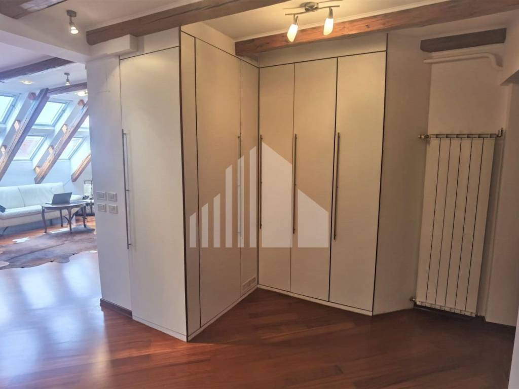 Flat in a building, Rent, Zagreb, Donji Grad