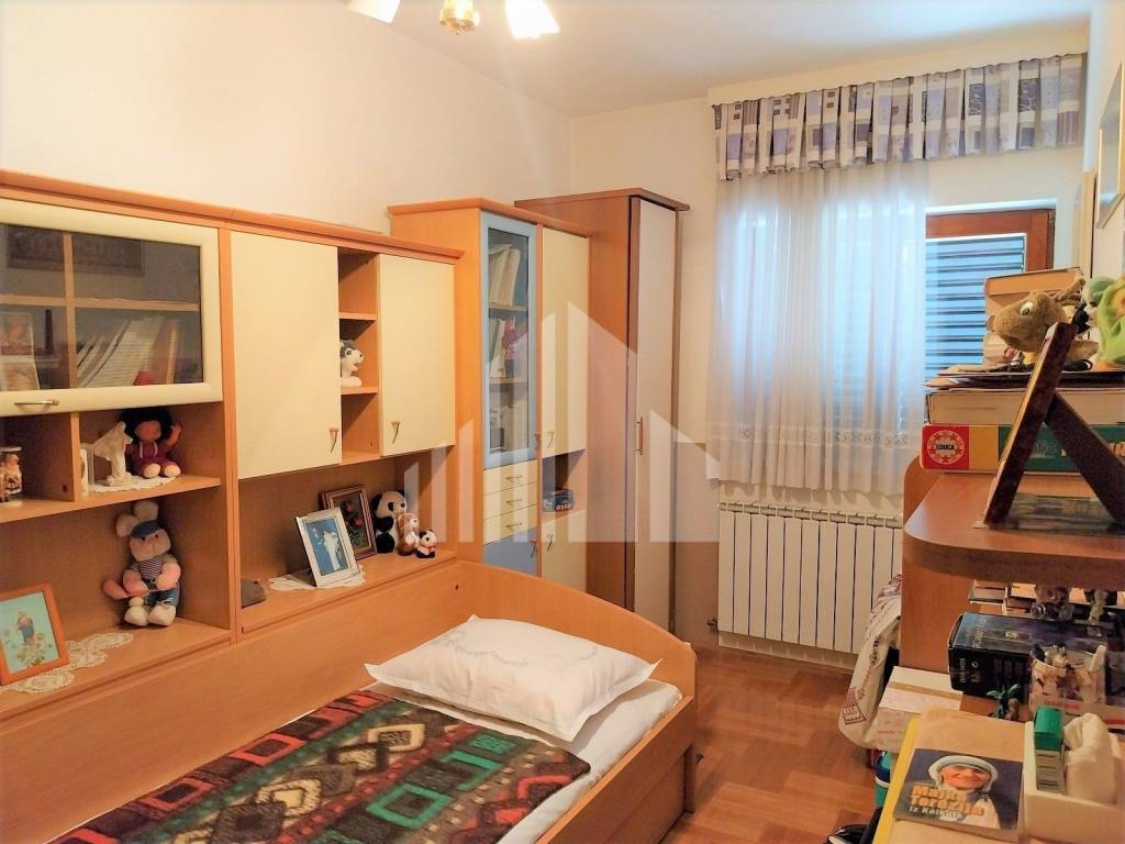 Flat in a building, Sale, Zagreb, Maksimir