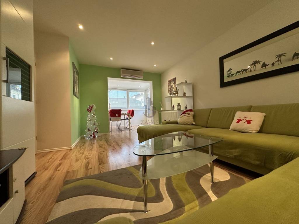 Flat in a building, Rent, Zagreb, Donji Grad