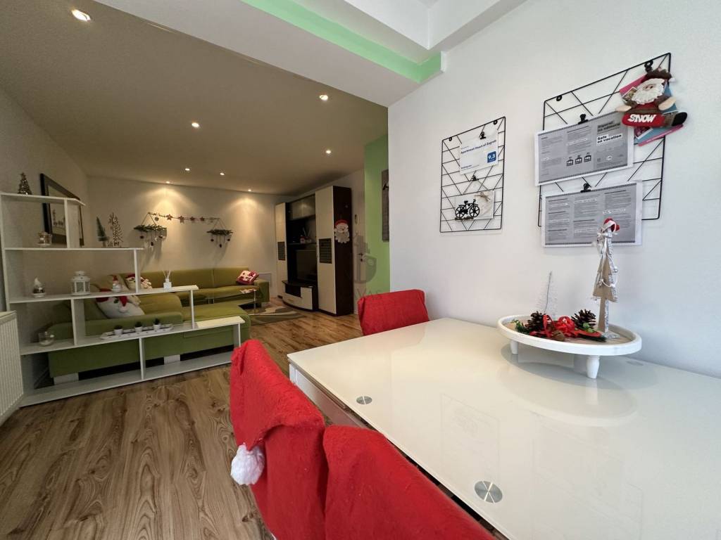 Flat in a building, Rent, Zagreb, Donji Grad