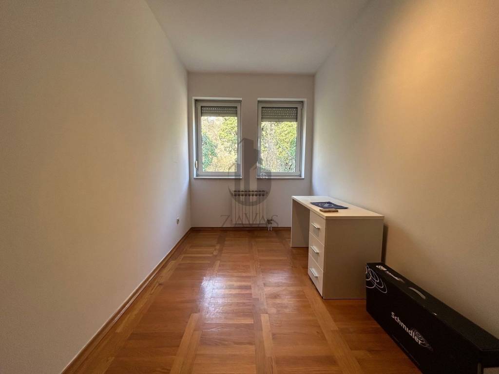 Flat in a building, Rent, Zagreb, Donji Grad