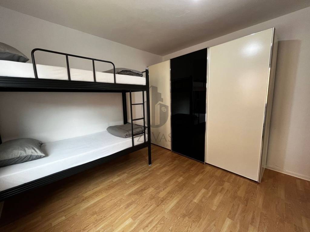 Flat in a house, Rent, Zagreb, Gornja Dubrava